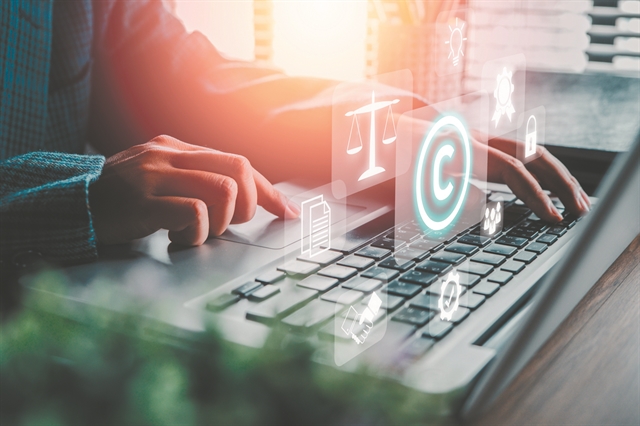 Στην τελική ευθεία το νομοσχέδιο για τα πνευματικά δικαιώματα