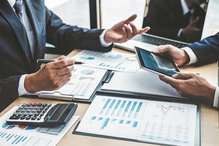 Πρωταγωνιστικός ρόλος στις χρηματοδοτήσεις με €27 δισ.