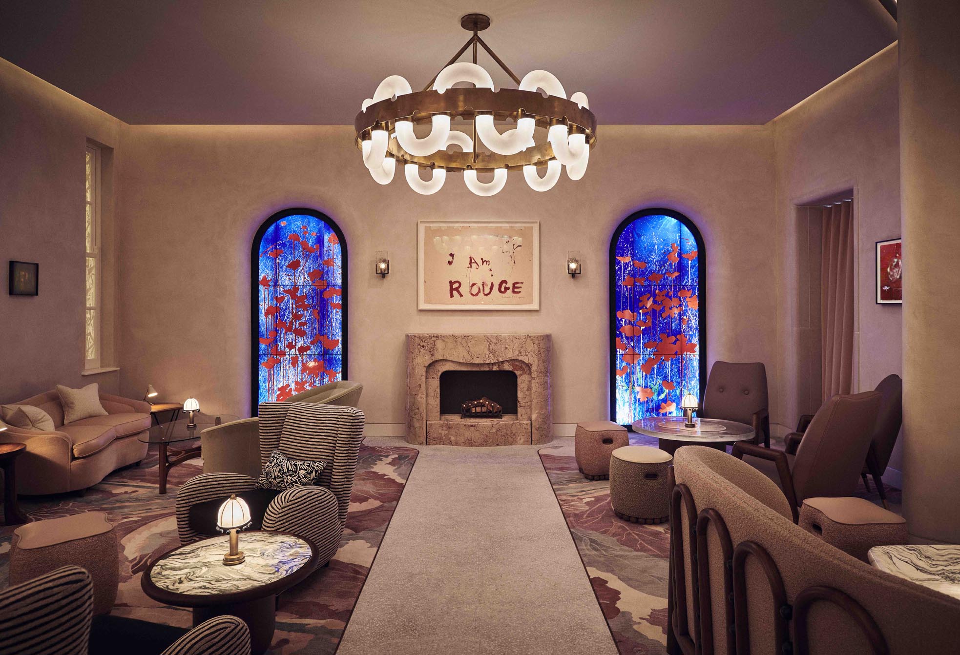 The Connaught, Η βρετανική εκδοχή της φιλοξενίας