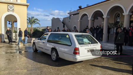 Κρήτη: Θρήνος στην κηδεία της 21χρονης Έμμας