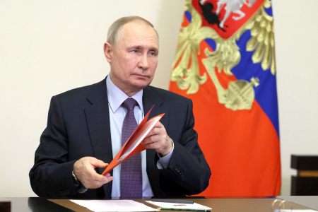 Πούτιν: Τα πλήγματα σε ενεργειακές υποδομές θα συνεχιστούν