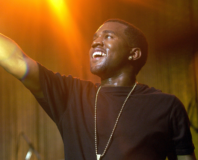 Νέο παραλήρημα από τον Κάνιε Γουέστ: Ζητά από τους Εβραίους να συγχωρήσουν τον Χίτλερ