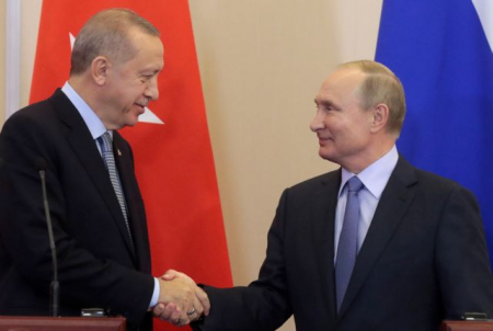 Ερντογάν: Zητά τη στήριξη της Ρωσίας για τις χερσαίες επιχειρήσεις στη βόρεια Συρία