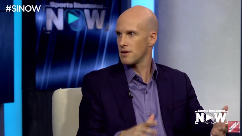 Μουντιάλ: Πέθανε αμερικανός δημοσιογράφος ενώ κάλυπτε τον αγώνα Ολλανδία – Αργεντινή