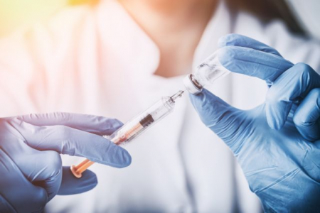 Γρίπη: Στα σκαριά νέο εμβόλιο mRNA – ασπίδα σε 20 υποτύπους του ιού