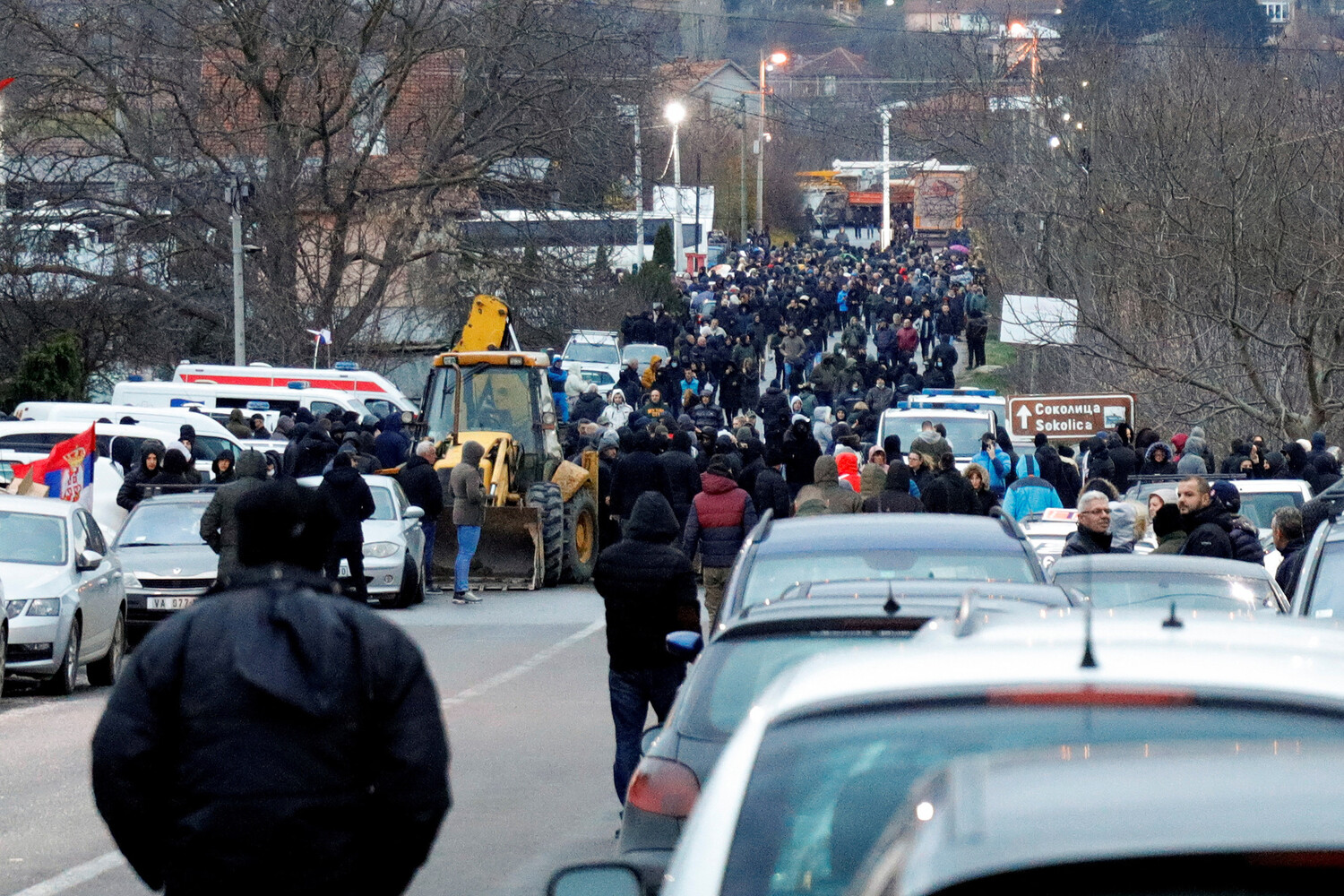 Κόσοβο: Αποφασισμένοι να παραμείνουν στα οδοφράγματα οι Σέρβοι