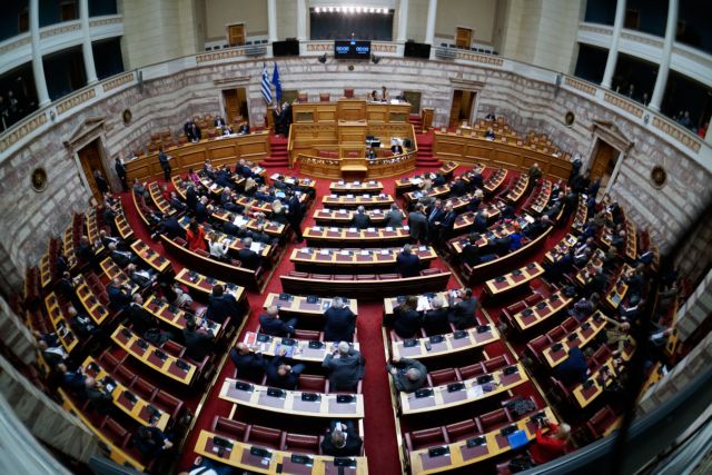 «Κόντρα» Μητσοτάκη – Τσίπρα: Ο προϋπολογισμός, οι εκλογές και η επιστροφή στα θέματα της οικονομίας | tovima.gr