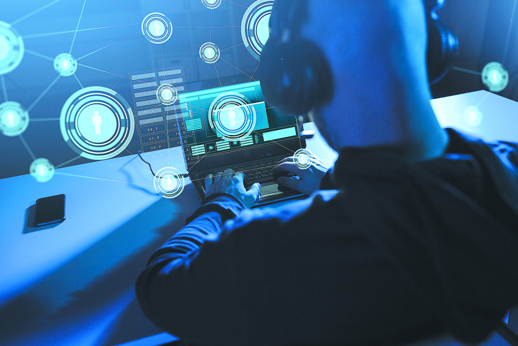 Τρεις υπουργούς «άκουγε» η ΕΥΠ επί ΣΥΡΙΖΑ