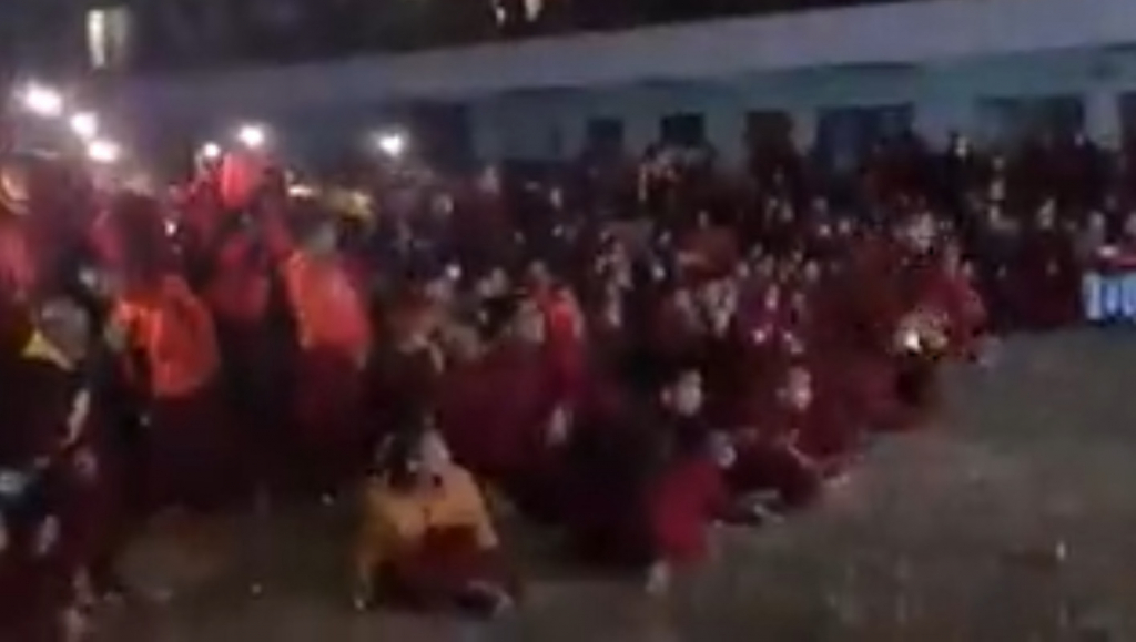 Μουντιάλ 2022: Μοναχοί στο Θιβέτ πανηγυρίζουν για τη νίκη της Αργεντινής