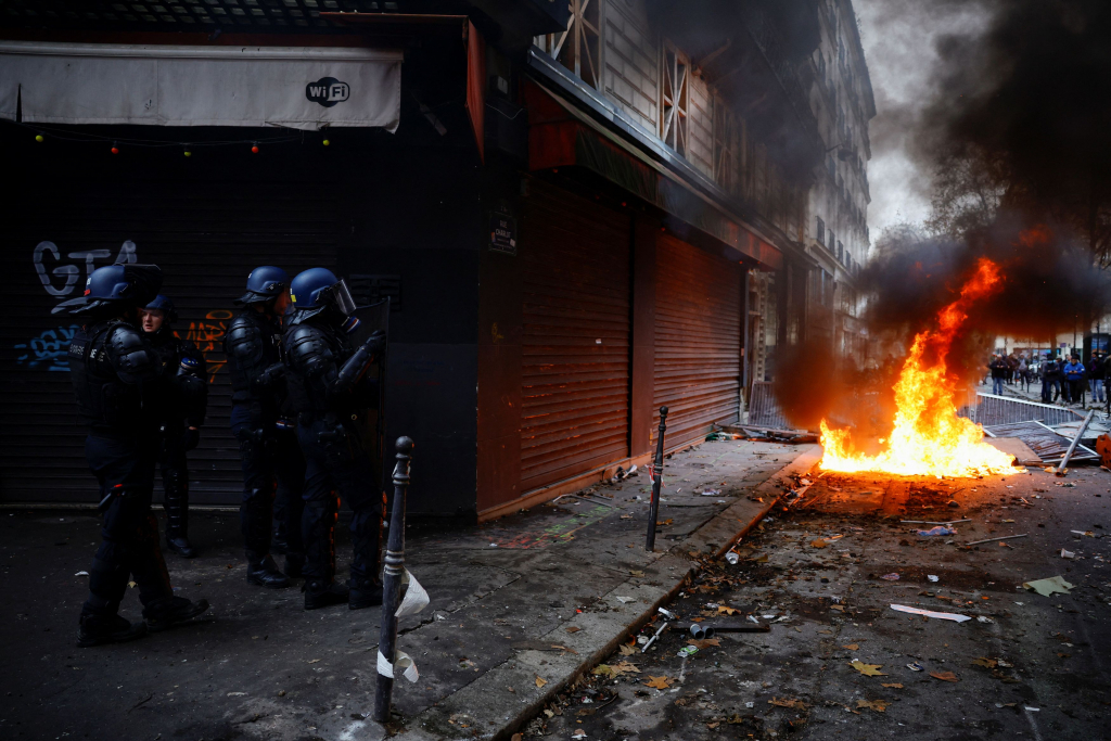 Γαλλία: Νέα επεισόδια στο Παρίσι μεταξύ μελών της κουρδικής κοινότητας και της αστυνομίας