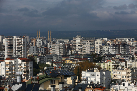 Πόλεμος στην Ουκρανία: Η μεταμόρφωση της Αττάλειας