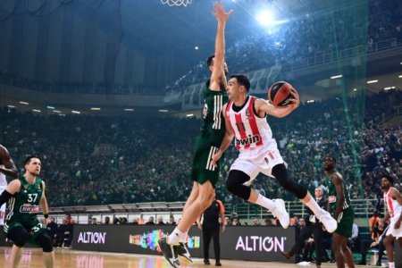 Ο Ολυμπιακός έκανε περίπατο στο ΟΑΚΑ