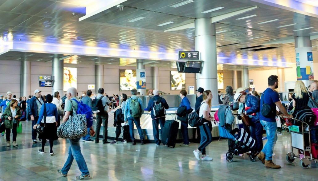 Ισραήλ: Επιβάλλει τεστ Covid σε ταξιδιώτες από την Κίνα