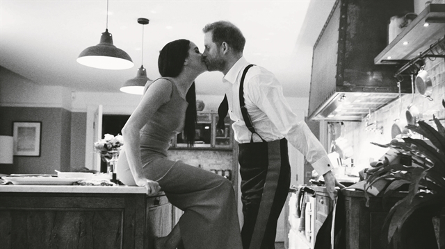 «Harry & Meghan»: Θύματα ή οπορτουνιστές;