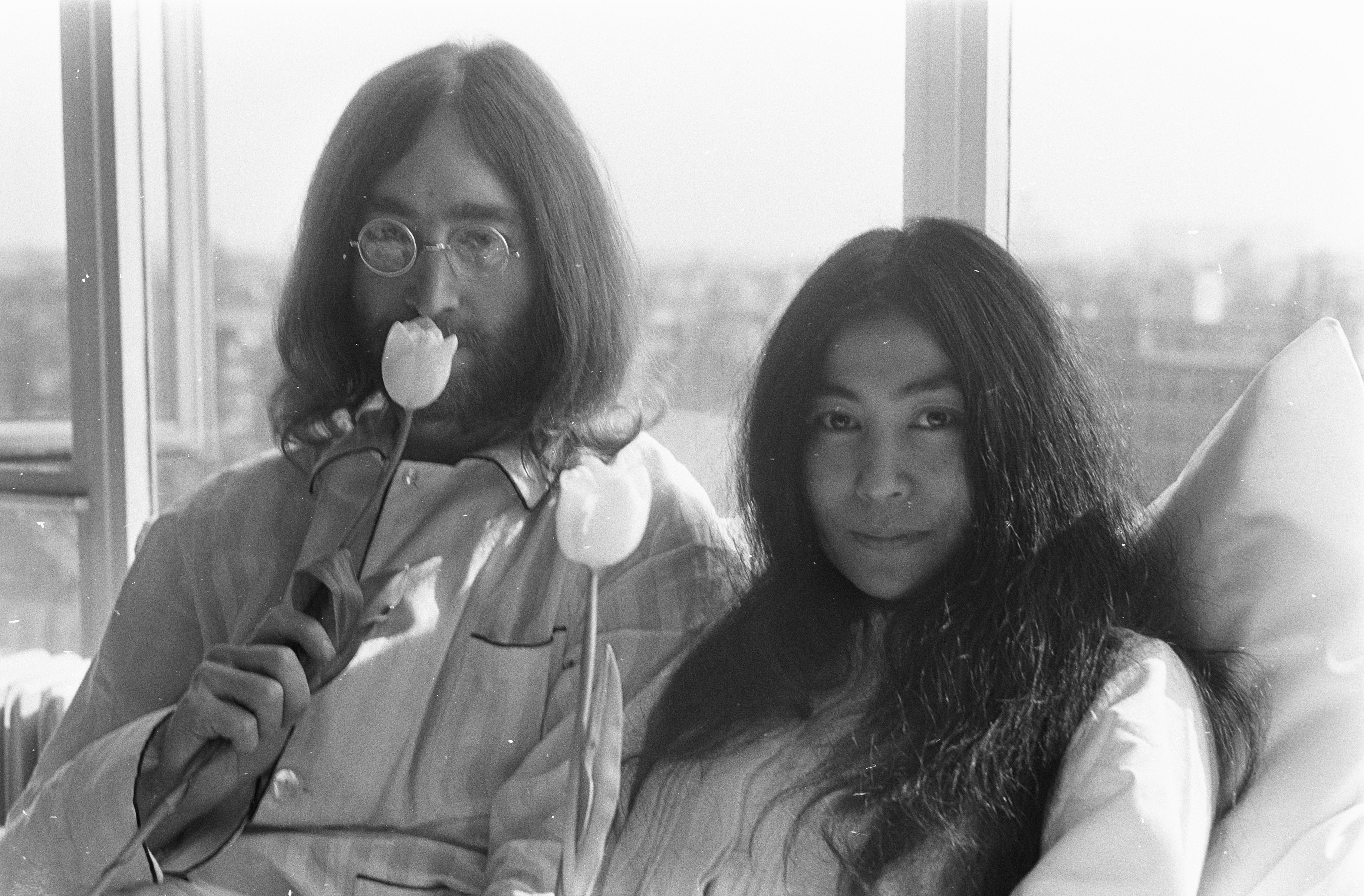 «Ο Τζον χρησιμοποίησε τη Γιόκο για να διαλύσει τους Beatles» – Μια μαρτυρία