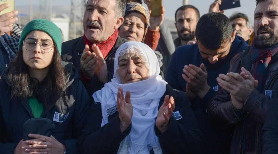 Ένταση στις κηδείες των Κούρδων που δολοφονήθηκαν στο Παρίσι