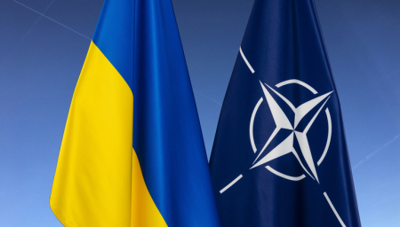 Αξιωματούχος ΝΑΤΟ: Ένταξη της Ουκρανίας αν παραχωρήσει εδάφη στη Ρωσία – «Είναι γελοίο» απαντά το Κίεβο