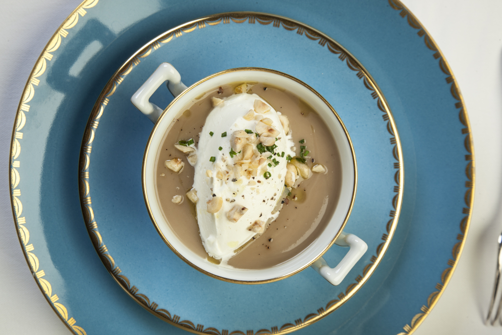 Σούπα με κάστανα και φουντούκια