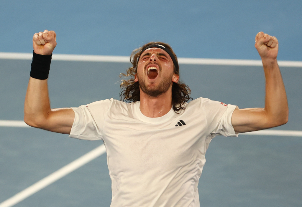 Τσιτσιπάς – Σίνερ 3-2: Μέγας Στέφανος, στους «8» του Australian Open!