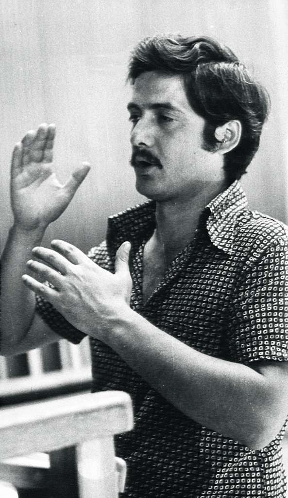 Διονύσης Μαυρογένης: «Ο “λεκές” αυτός πρέπει να φύγει από την μέση»