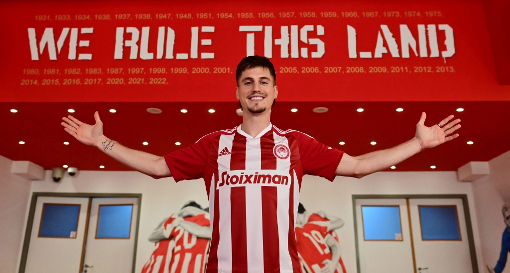 Ο Ολυμπιακός ανακοίνωσε τον Κανός