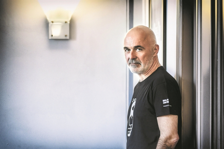 Στάθης Λιβαθινός