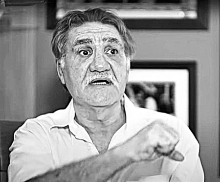 Γροθιά στο απαρτχάιντ