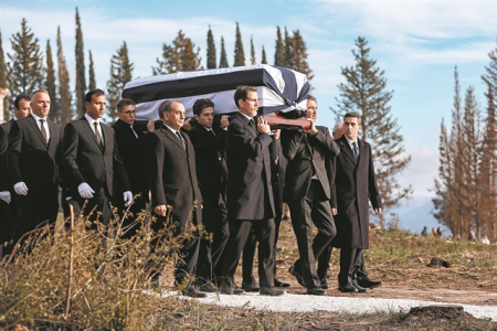 Ο βασιλιάς και εμείς