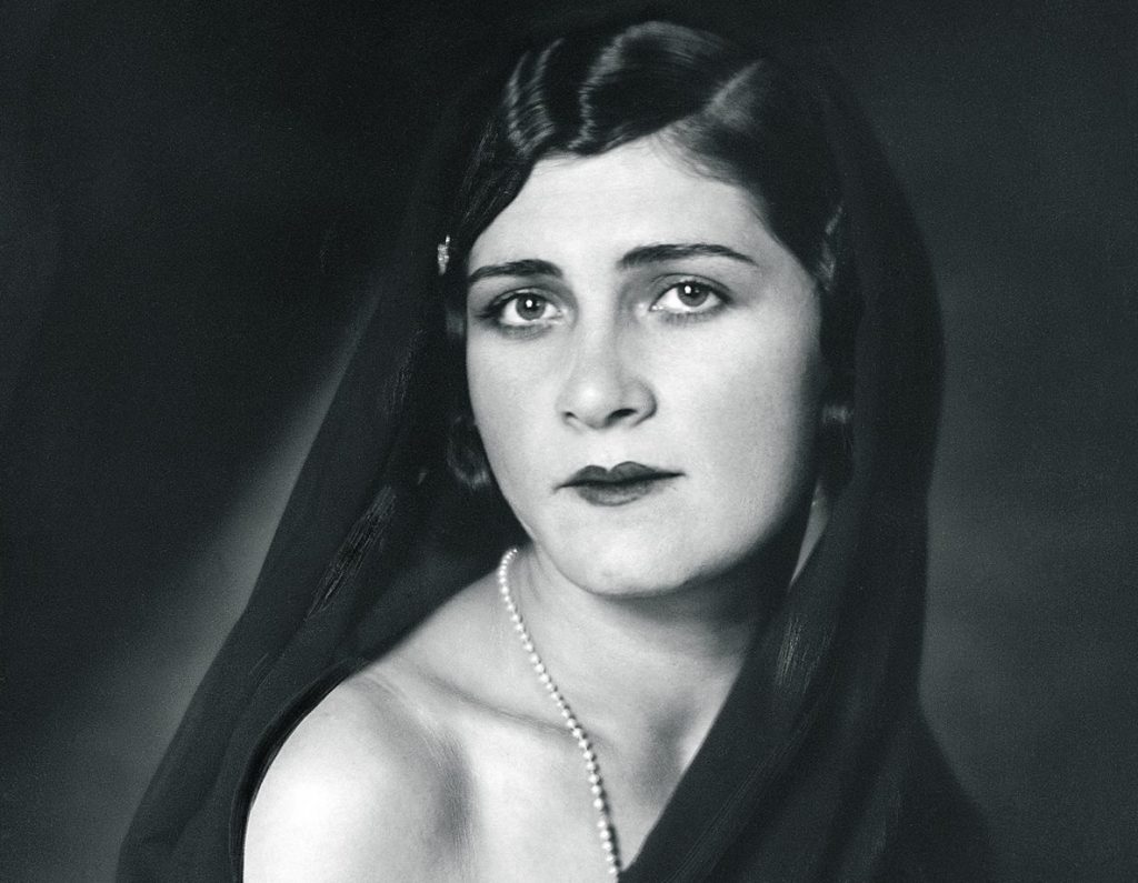 Τα πάντα για τη Nelly’s