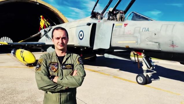 Πτώση Φάντομ: Οταν ο σμηναγός… χόρευε ζεϊμπέκικο