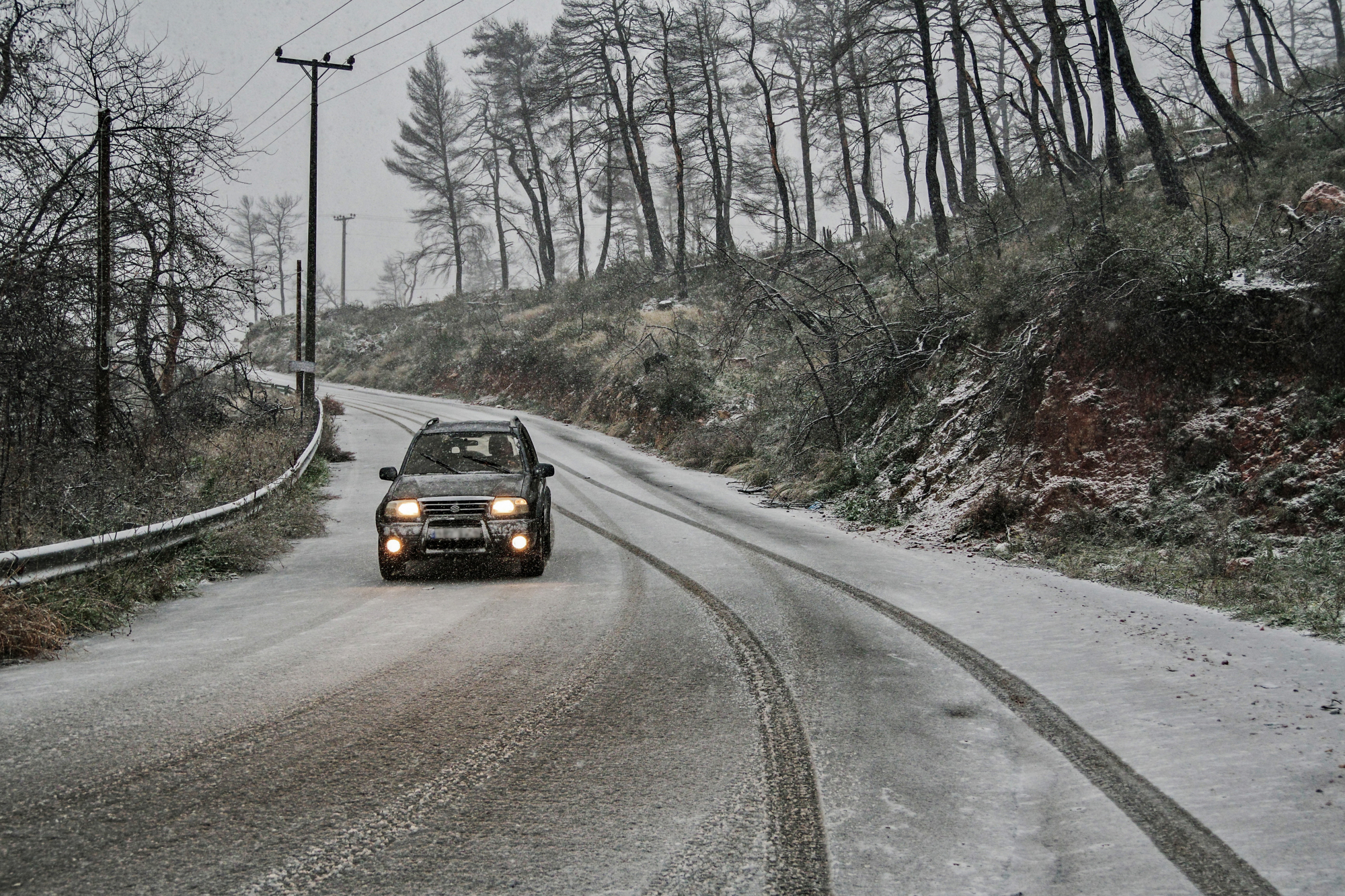 Καιρός: Απότομη μεταβολή το Σαββατοκύριακο – Χιόνια και «βουτιά» θερμοκρασίας έως και 10 βαθμούς