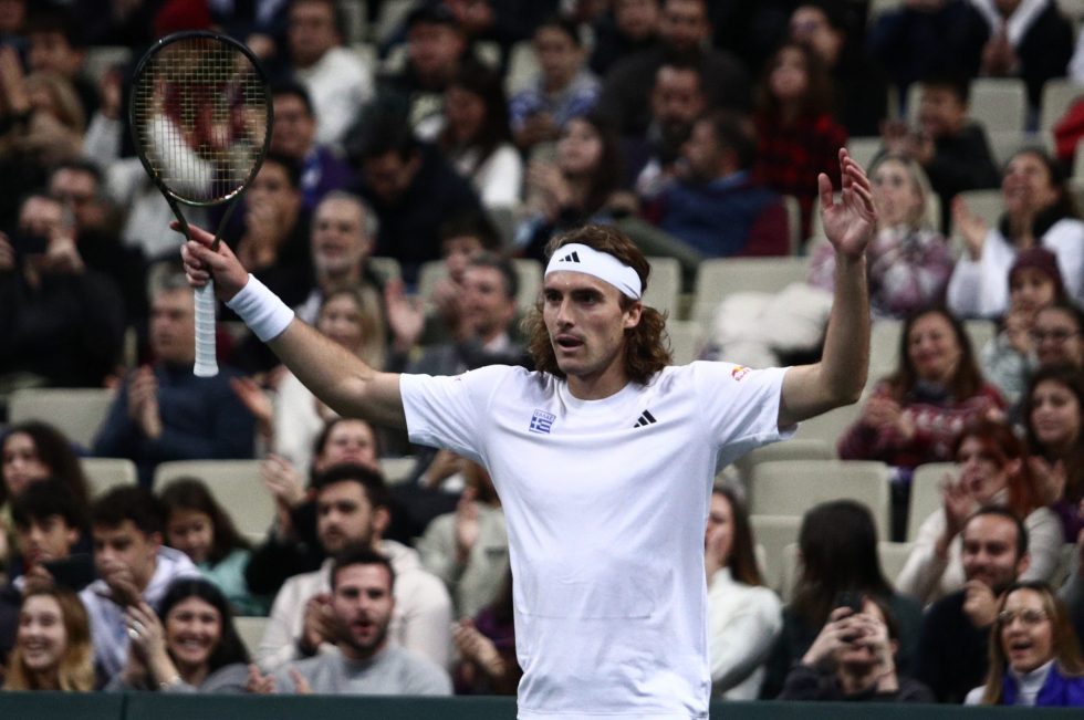 Τσιτσιπάς – Αντράντε 2-0: O Στέφανος «καθάρισε» την άνοδο για την Εθνική