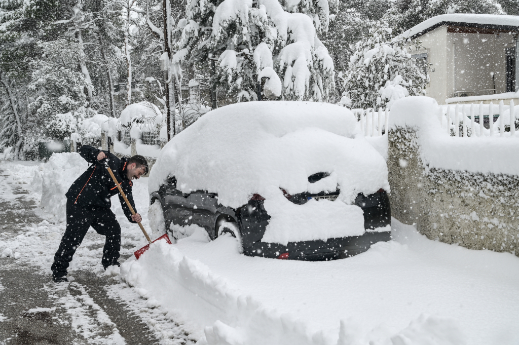 Κακοκαιρία Μπάρμπαρα: Πού θα χτυπήσει τις επόμενες ώρες