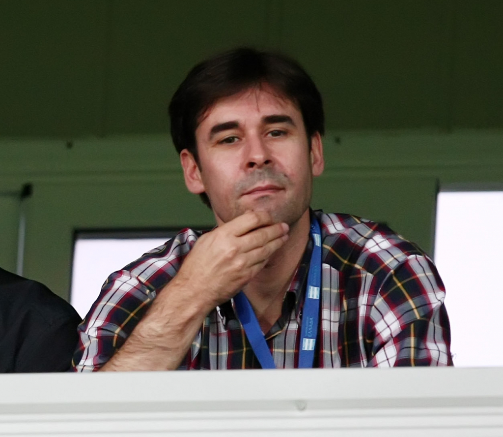 «Μαύρο» στον Τσιάρτα από το twitter  – «Δεν θα τον ψηφίσει ούτε η μάνα, ούτε η αδερφή του»