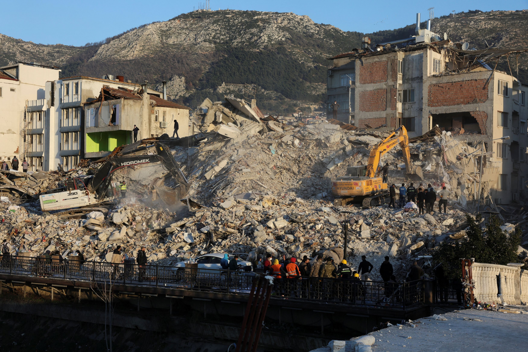 Τουρκία: Η στιγμή του φονικού σεισμού των 7,8 Ρίχτερ – Βίντεο ντοκουμέντο
