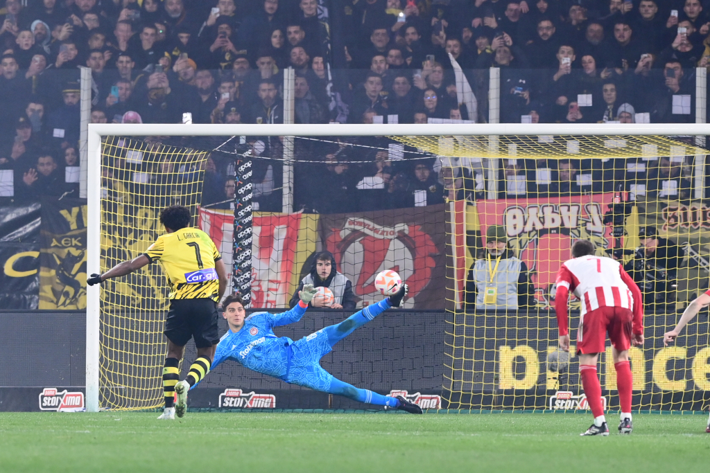 ΑΕΚ – Ολυμπιακός 3-0: H Ένωση το πρώτο μεγάλο βήμα για τον τελικό