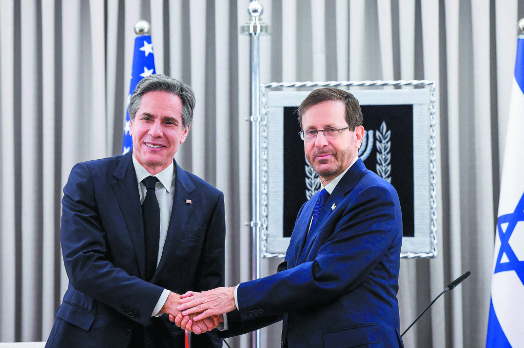 Ο Μπλίνκεν και οι συμμαχίες των αγωγών