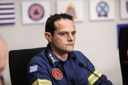 Συγκλονίζουν οι Έλληνες διασώστες: «Μας ζήτησε χαμογελώντας να της κόψουμε το πόδι για να απεγκλωβιστεί»