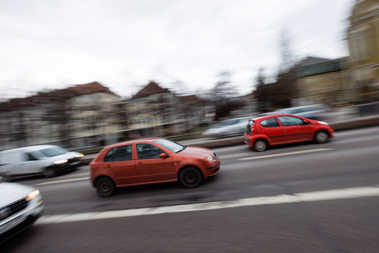 ΕΕ: Οριστικό τέλος στα οχήματα με κινητήρα εσωτερικής καύσης από το 2035 | tovima.gr