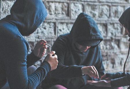 Σαρώνει η χρήση διεγερτικών ναρκωτικών στην Αθήνα