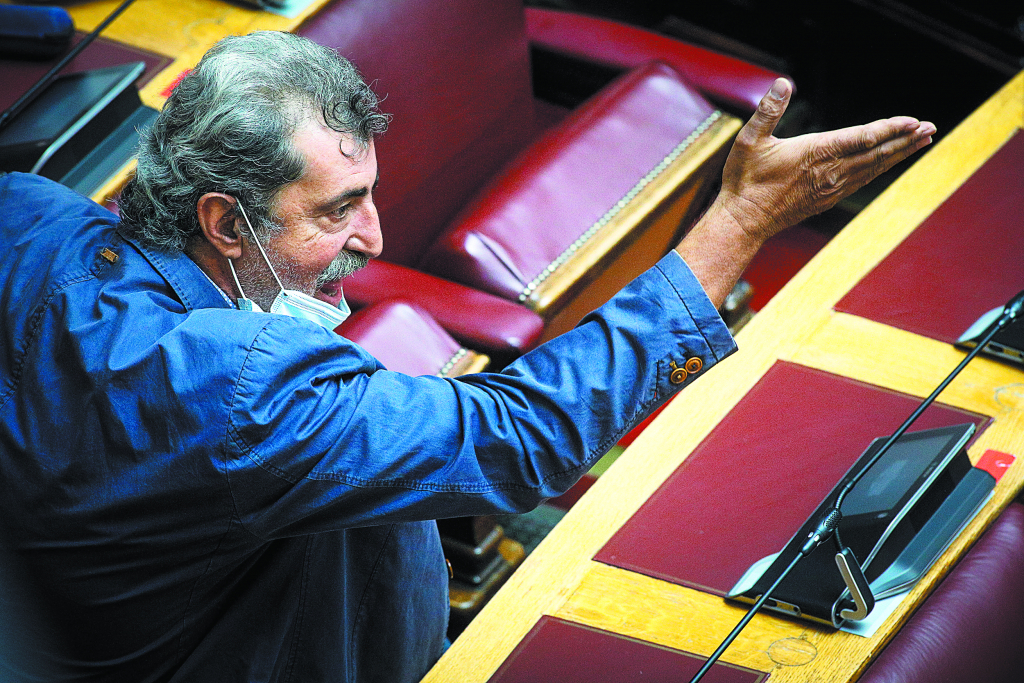 Τα «μαζεύει» ο Πολάκης μετά το «αντάρτικο»