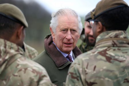Ο Βασιλιάς Κάρολος παίρνει θέση: Καταδικάζει την ρωσική εισβολή