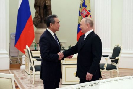Έκκληση της Κίνας για διάλογο μεταξύ Ρωσίας – Ουκρανίας