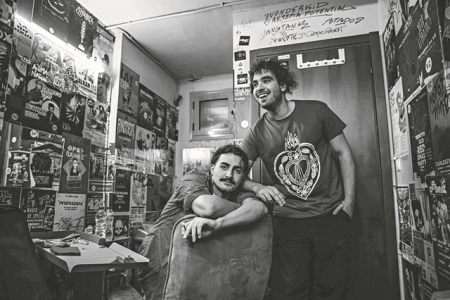 Tα τραγούδια έχουν τους δρόμους τους