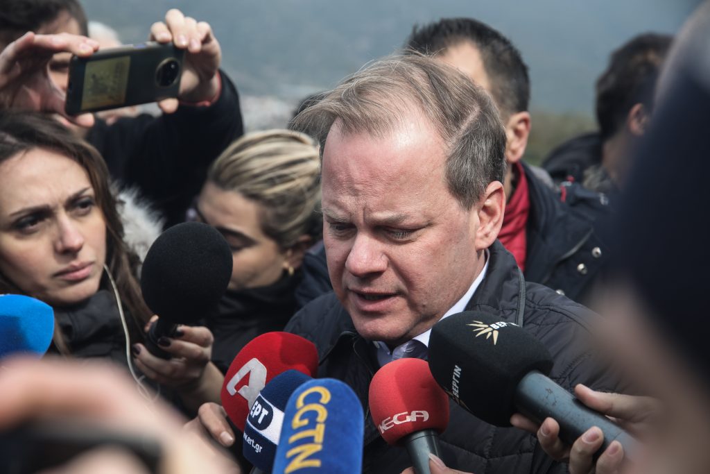 Λύγισε ο Κώστας Καραμανλής: Θα διερευνήσουμε με απόλυτη σοβαρότητα τα αίτια του δυστυχήματος