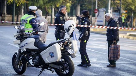 Αθήνα: Κυκλοφοριακές ρυθμίσεις στο κέντρο λόγω της πορείας