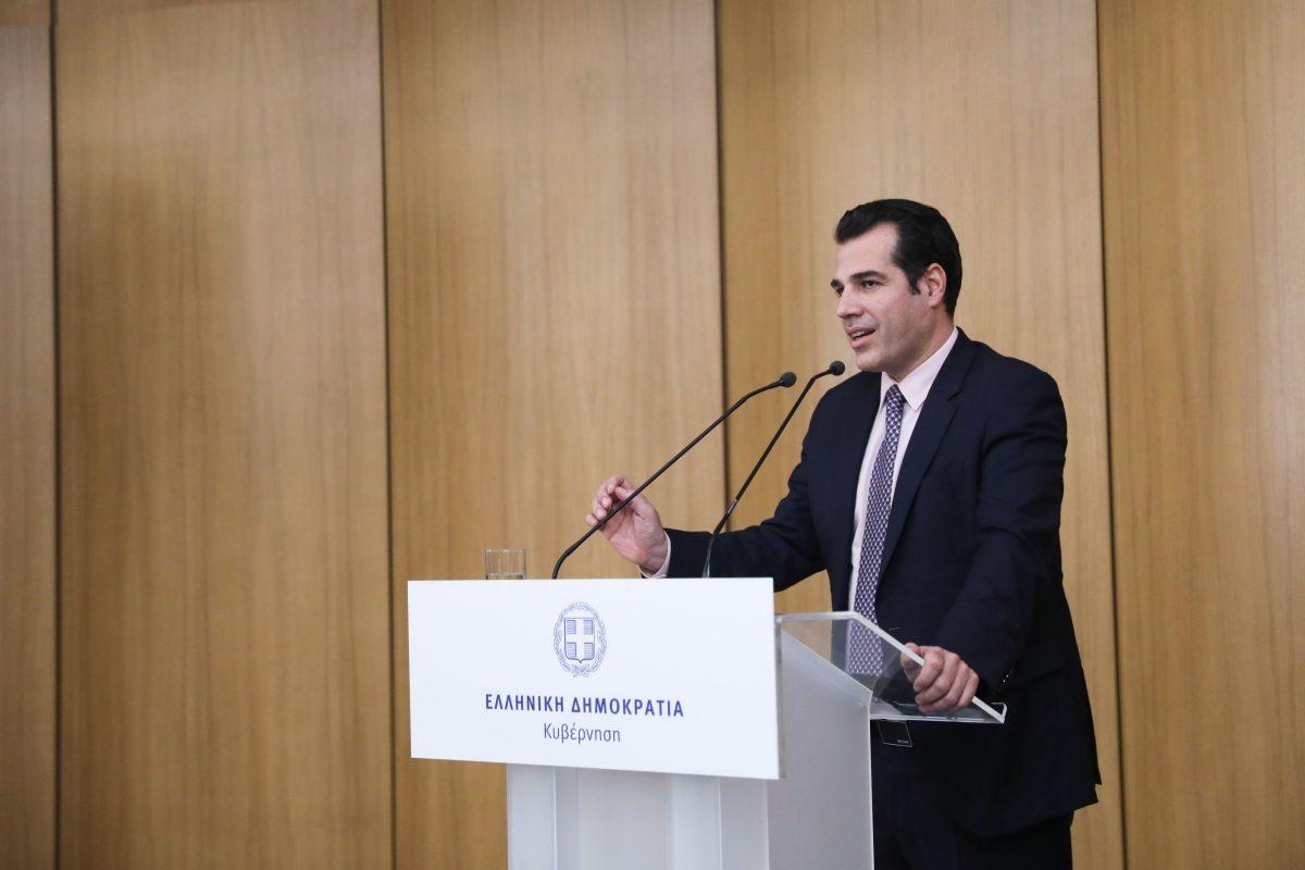 Πλεύρης: «Η αναρρωτική δόθηκε από δημόσιο νοσοκομείο, από εμάς δηλαδή»