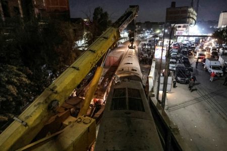 Αίγυπτος: Εκτροχιασμός τρένου με 2 νεκρούς και 16 τραυματίες