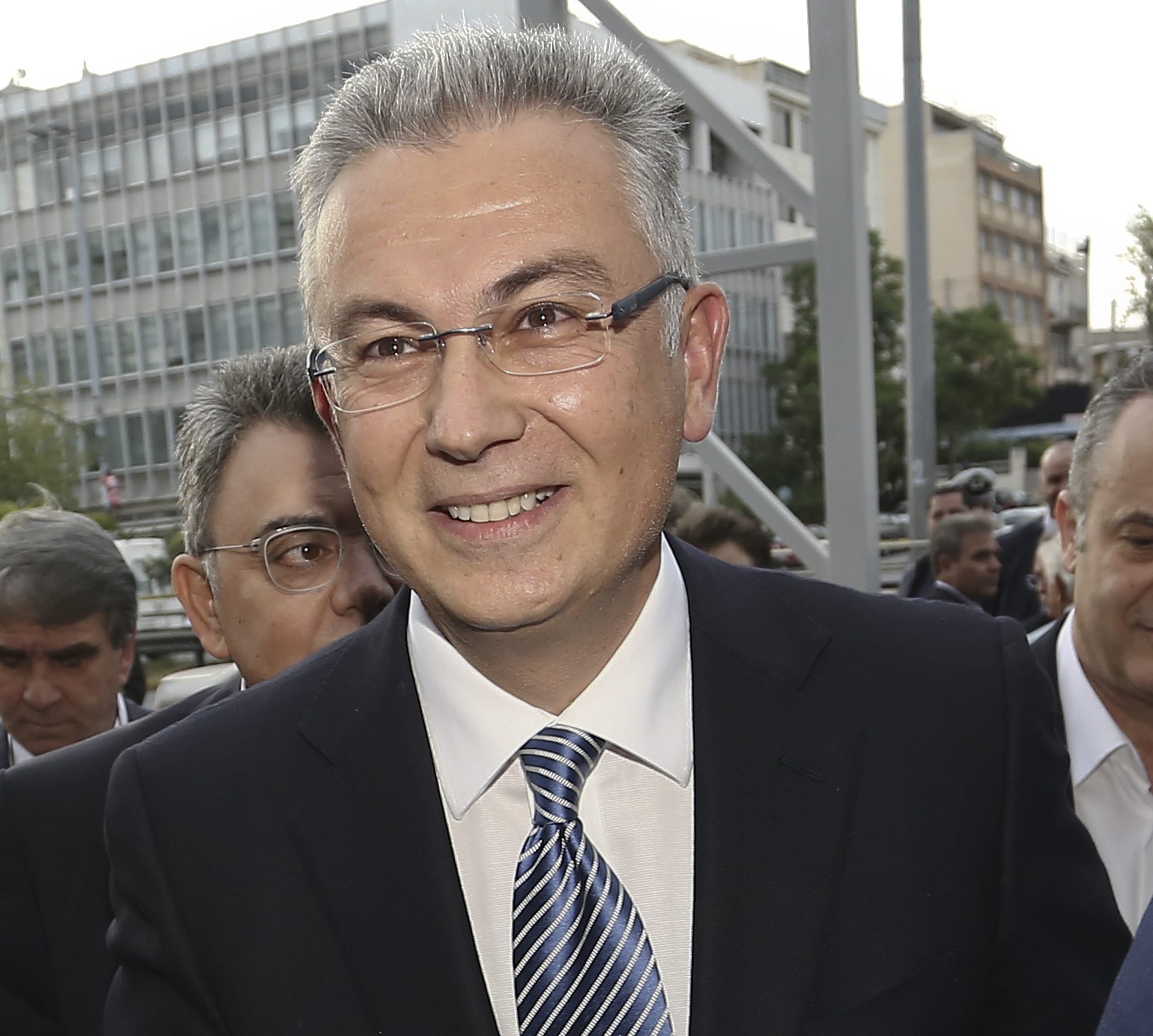 «Καρφί» Ρουσόπουλου σε Καραμανλή: Εγώ το 2009 δεν κατέβηκα