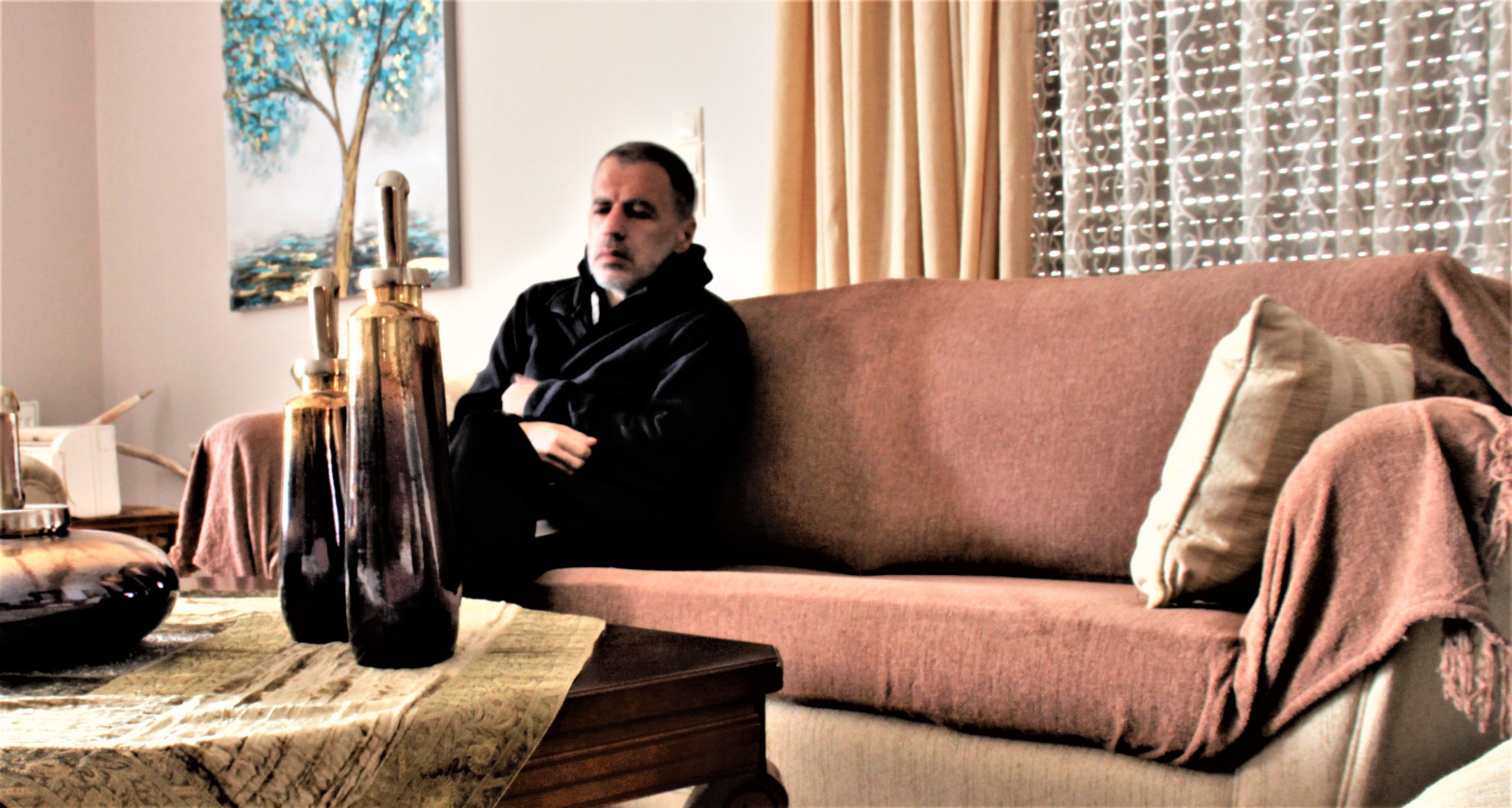 Προδημοσίευση: Δύο χρόνια στην κόλαση